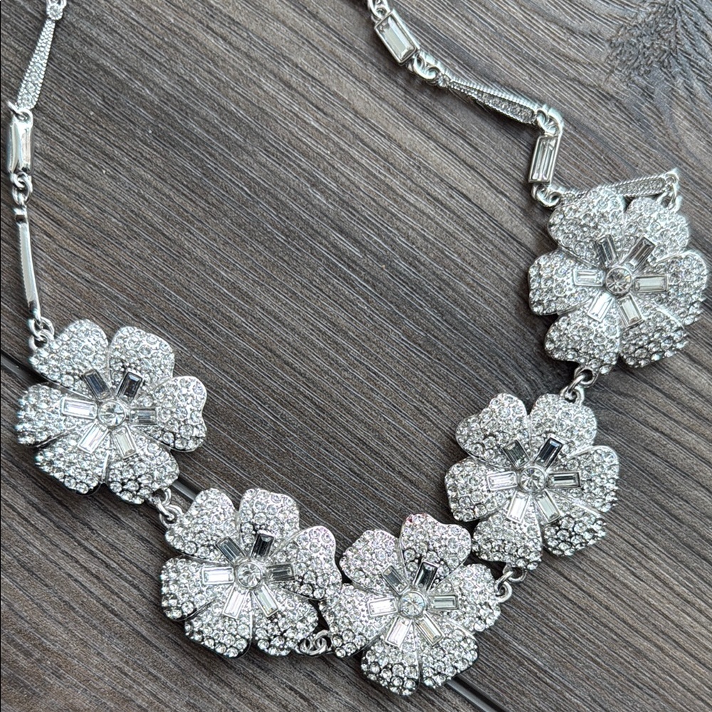 Kate Spade New York Pave Posey Statement Necklace in Silver